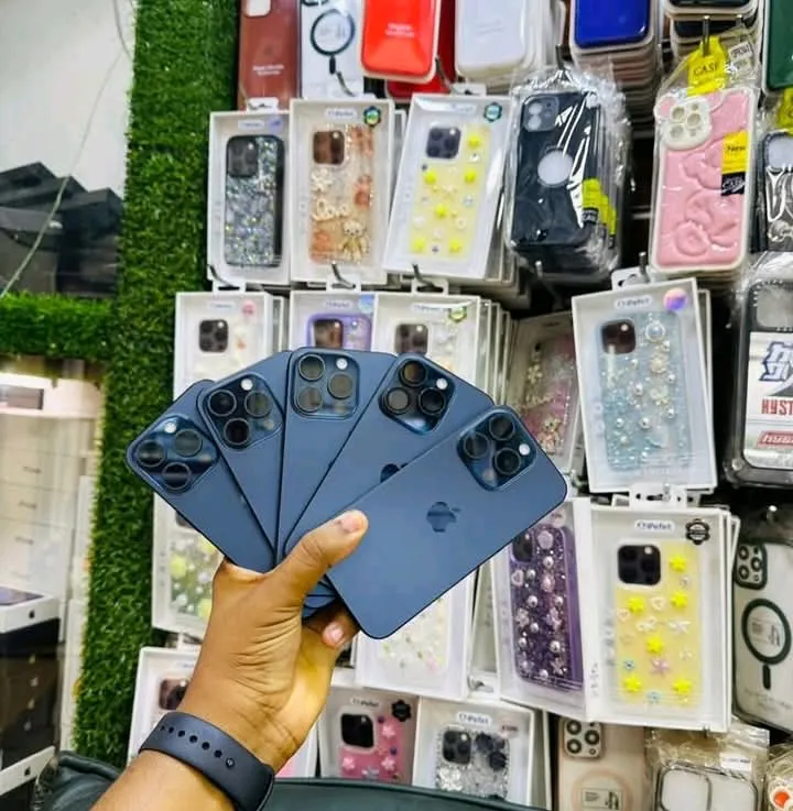 Troc ton téléphone actuel pour un autre téléphone plus puissant 💫