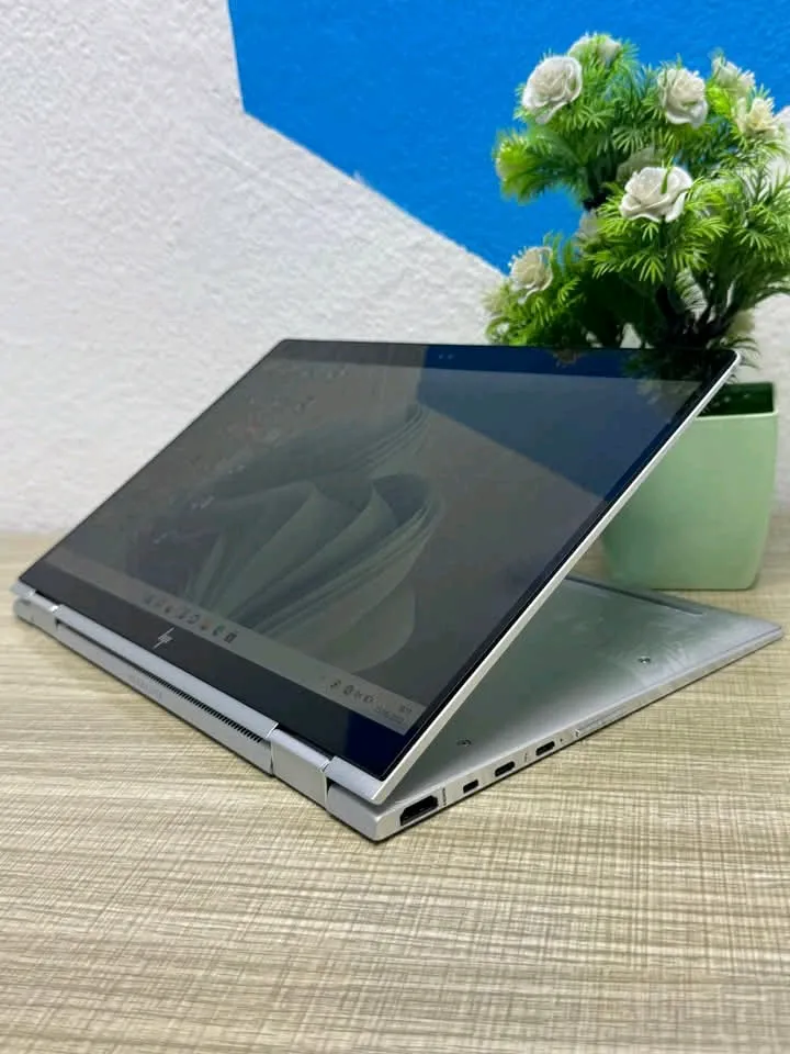 Ordinateur Professionnel Premium – 260 000 FCFA NON NÉGOCIABLE