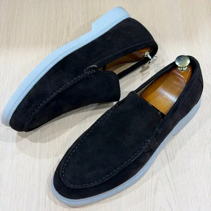 🔥👞 𝐙𝐄𝐆𝐍𝐀 𝐀𝐔𝐗 𝐏𝐈𝐄𝐃𝐒, 𝐋𝐄 𝐂𝐇𝐀𝐑𝐈𝐒𝐌𝐄 𝐄𝐍 𝐏𝐄𝐑𝐒𝐎𝐍𝐍𝐄 ! 😎👑